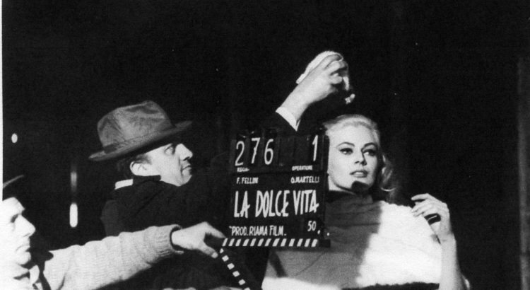 Federico Fellini sul set de La dolce vita